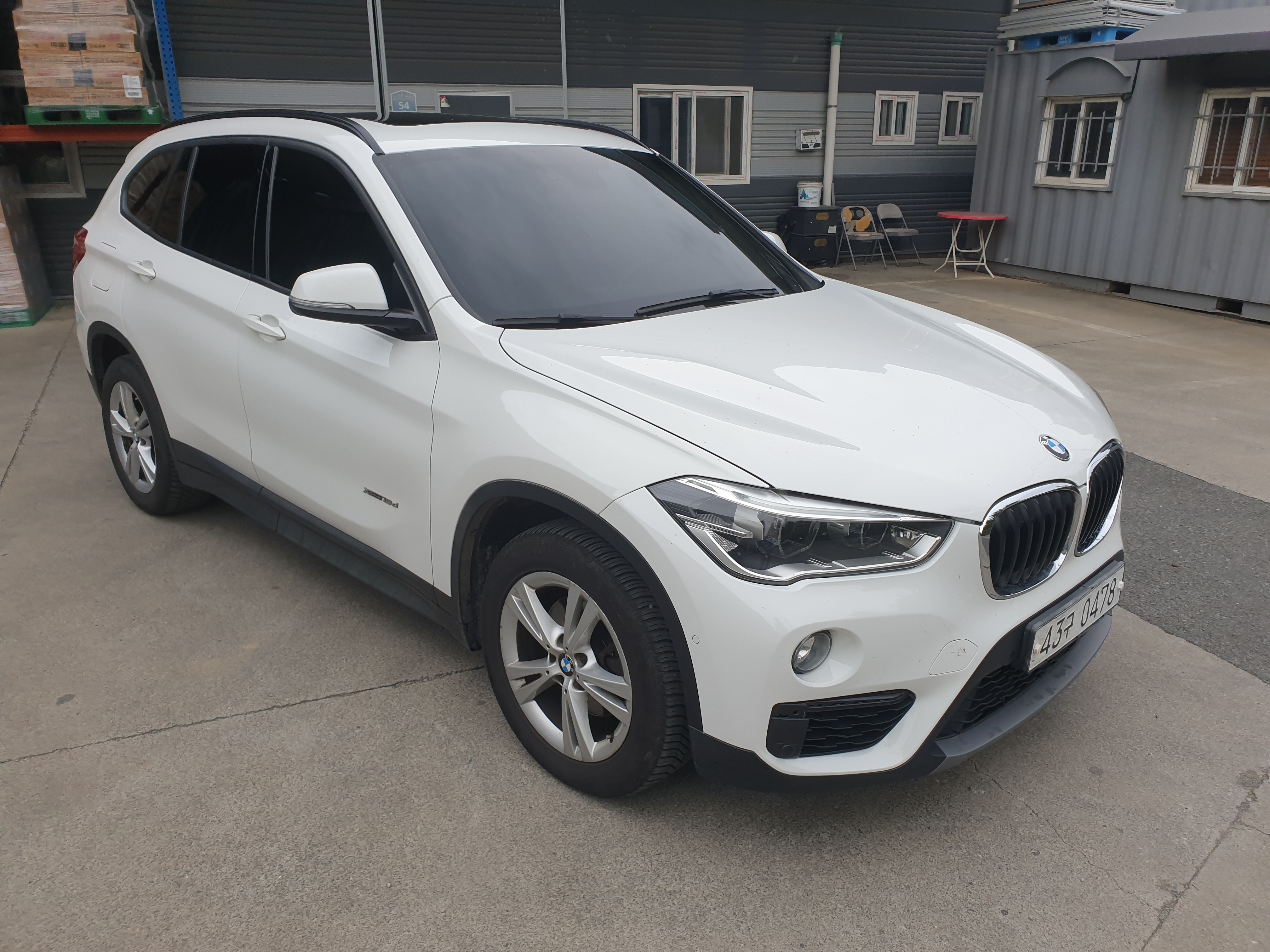 2016 BMW X1 (F48)