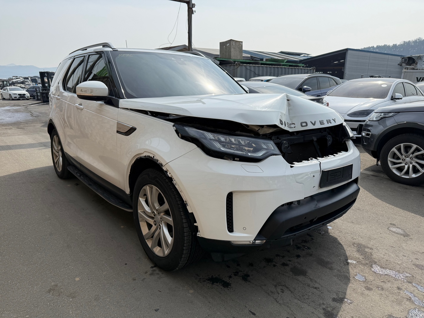 2017 Land Rover Discovery 5
