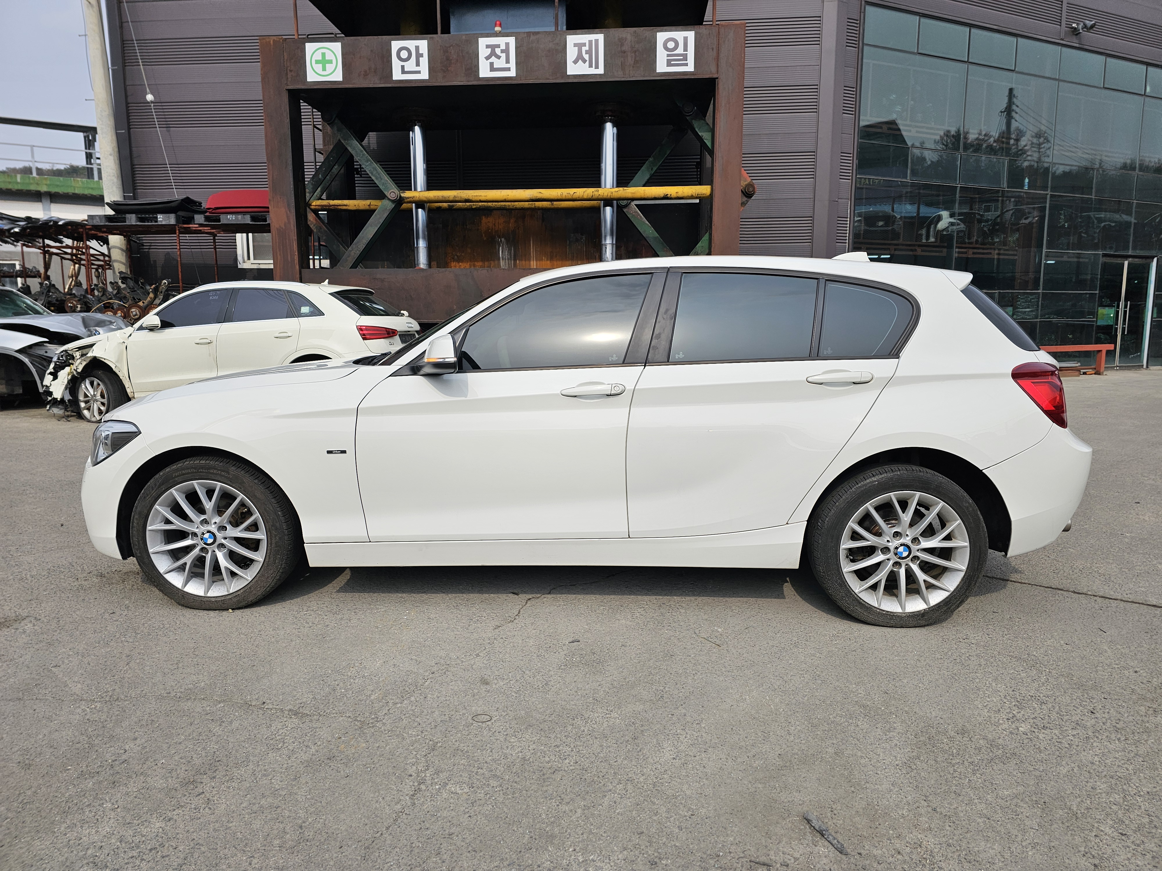 2013 BMW 1 Series (F20)