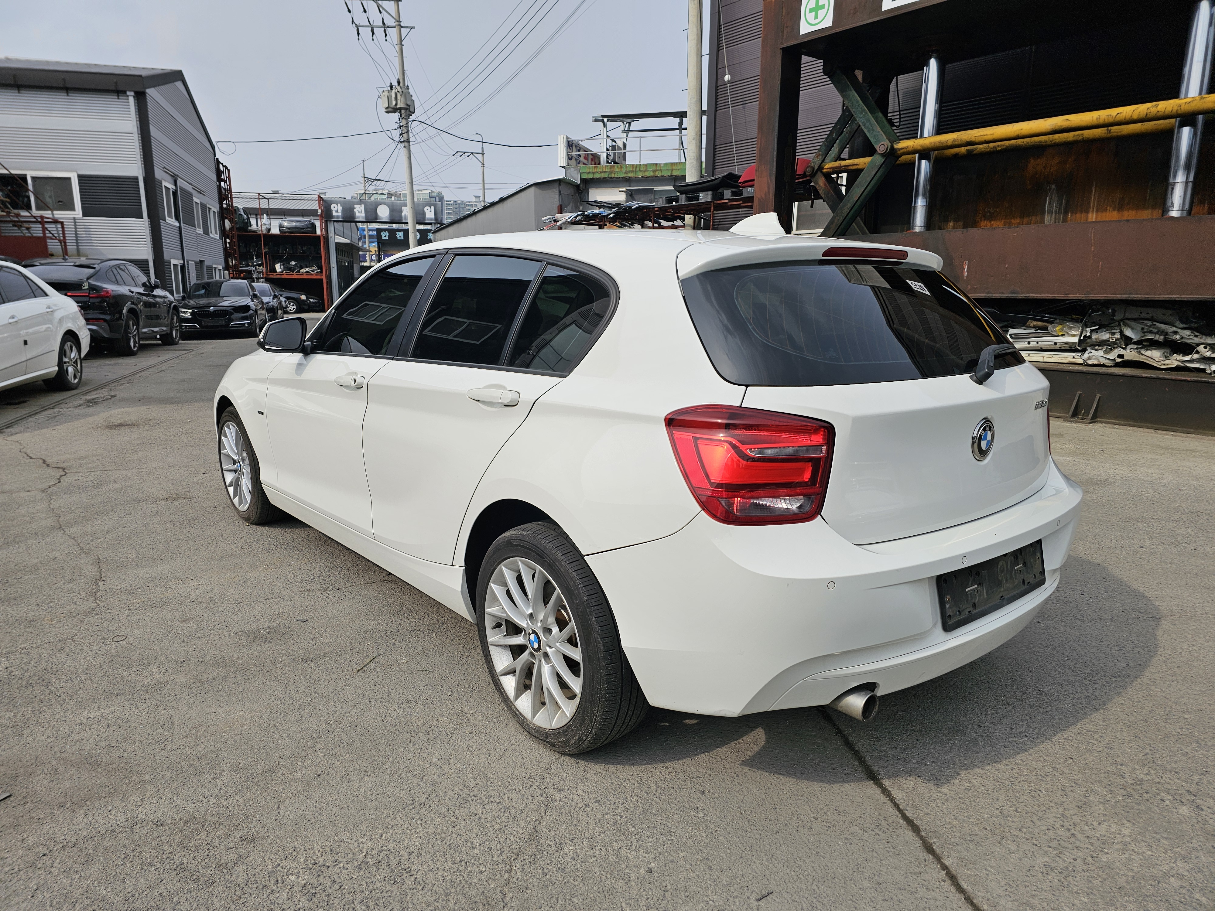 2013 BMW 1 Series (F20)