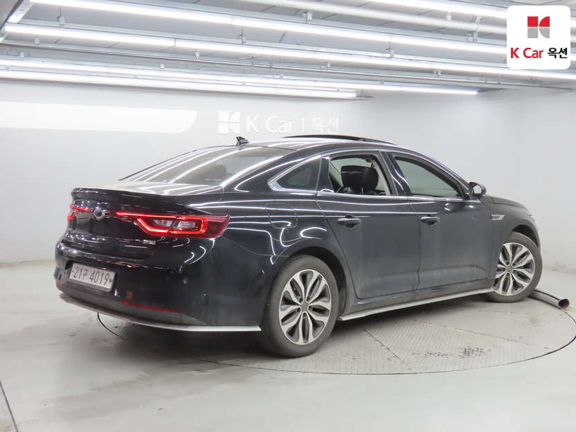 2017 Renault SM6