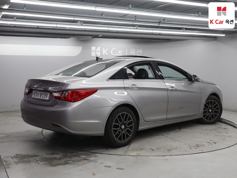 2010 Hyundai YF Sonata