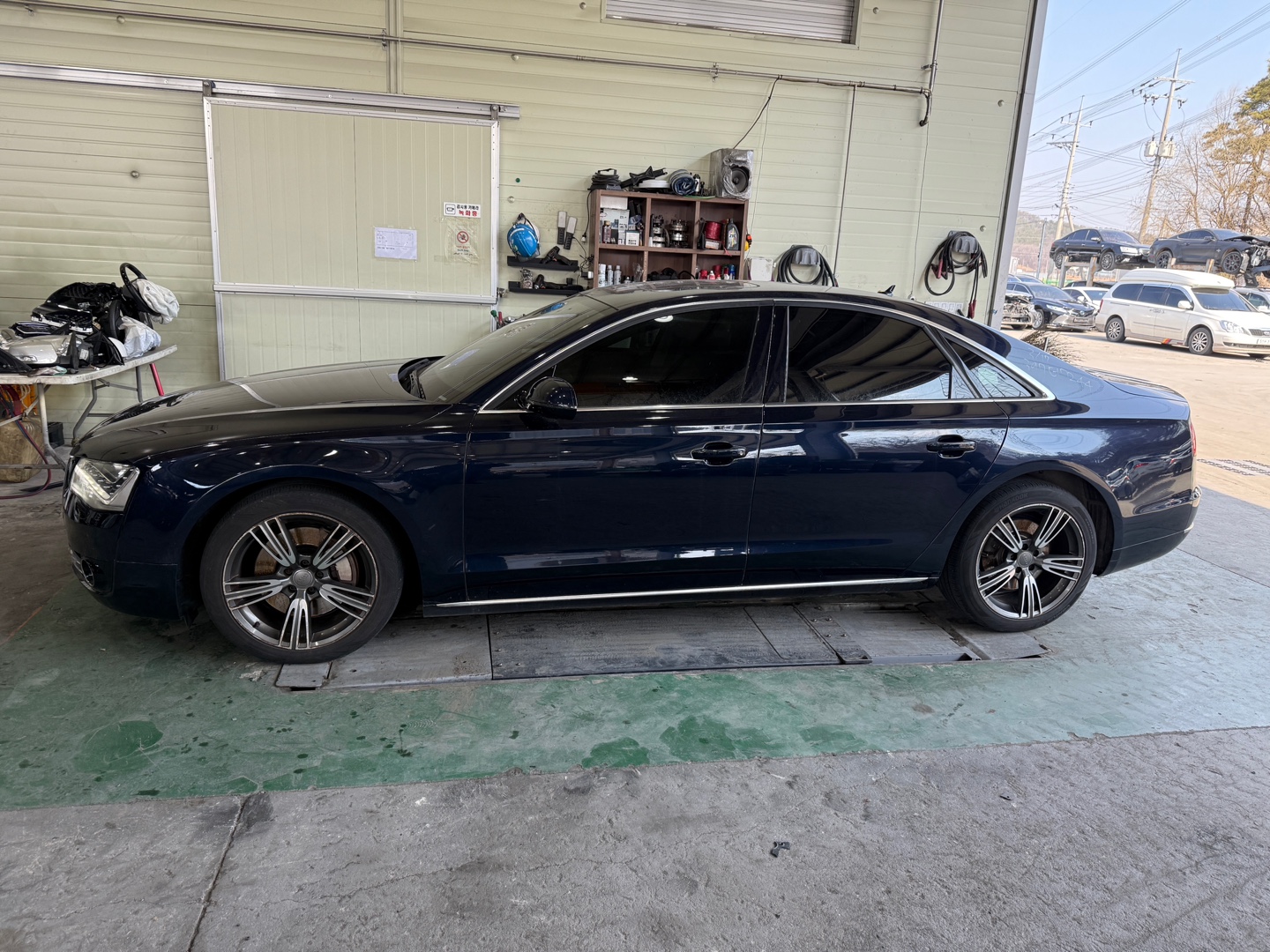 2012 Audi New A8