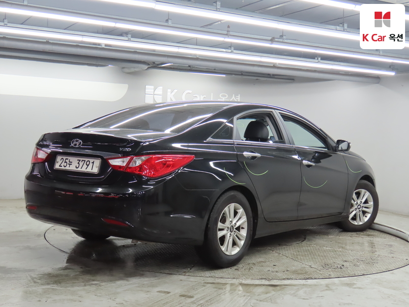 2010 Hyundai YF Sonata