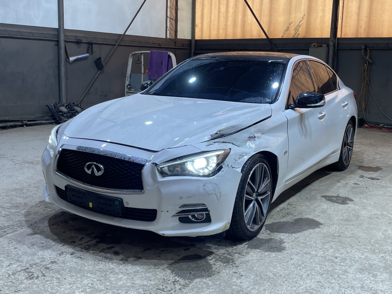 2015 Infiniti Q50