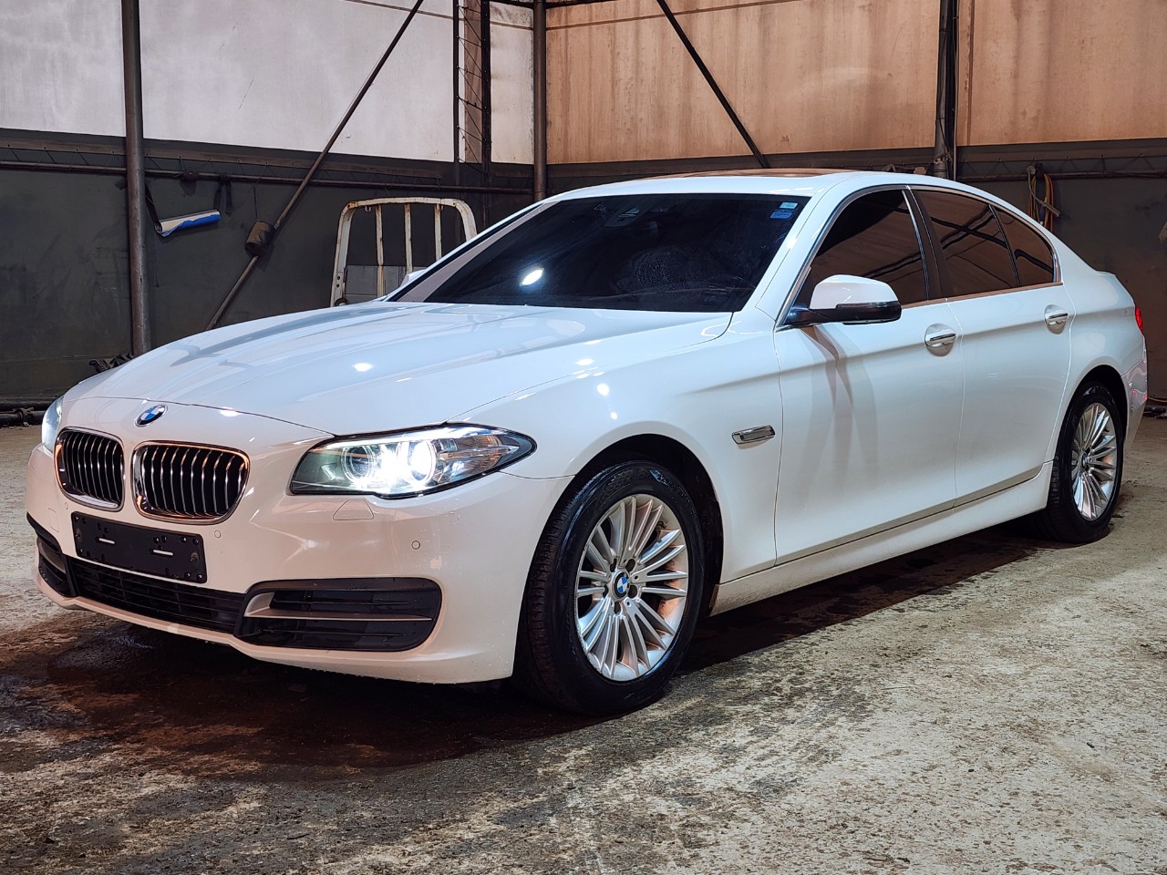 2015 BMW 5 Series (F10)