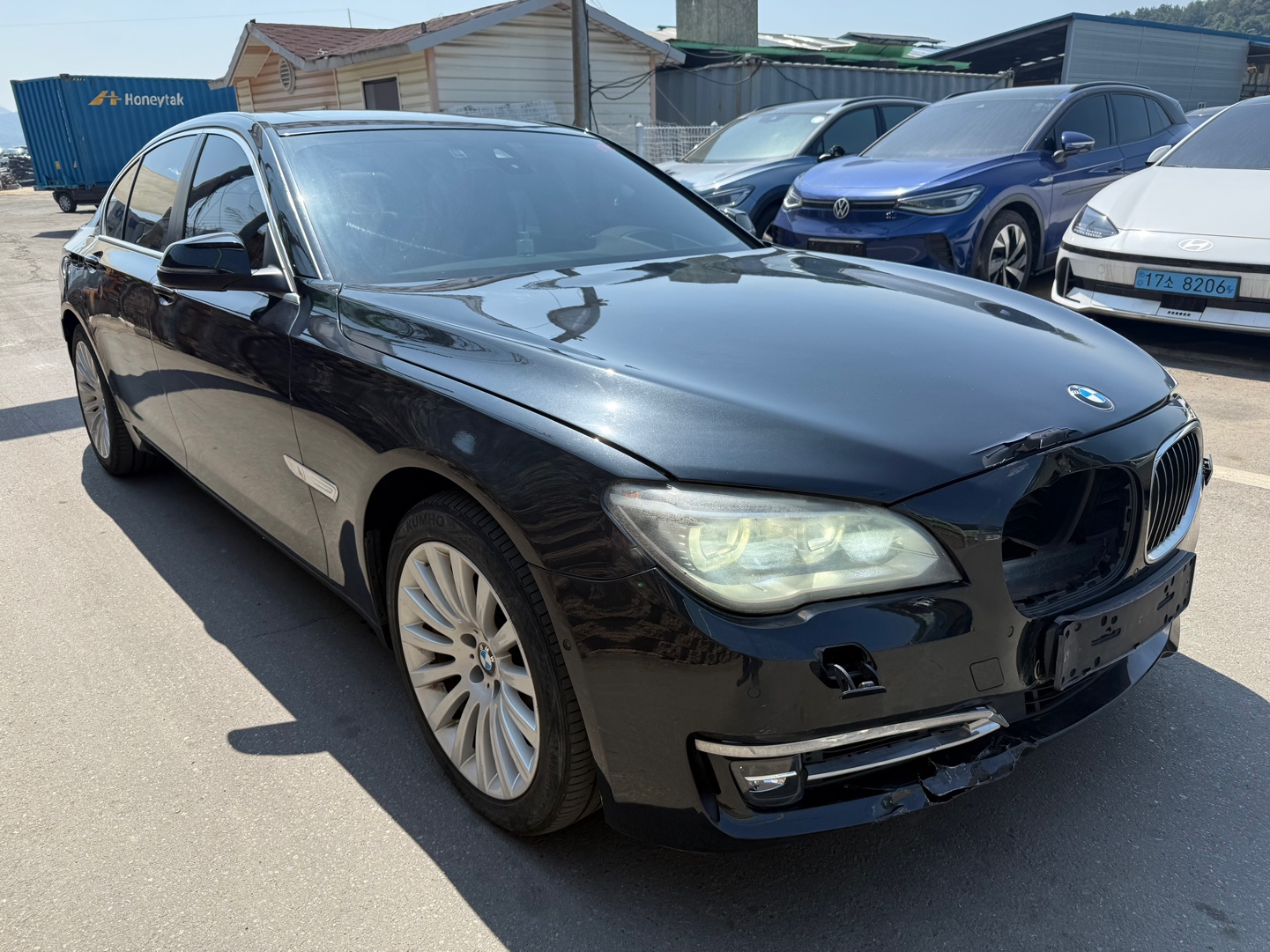 2013 BMW 7 Series (F01)
