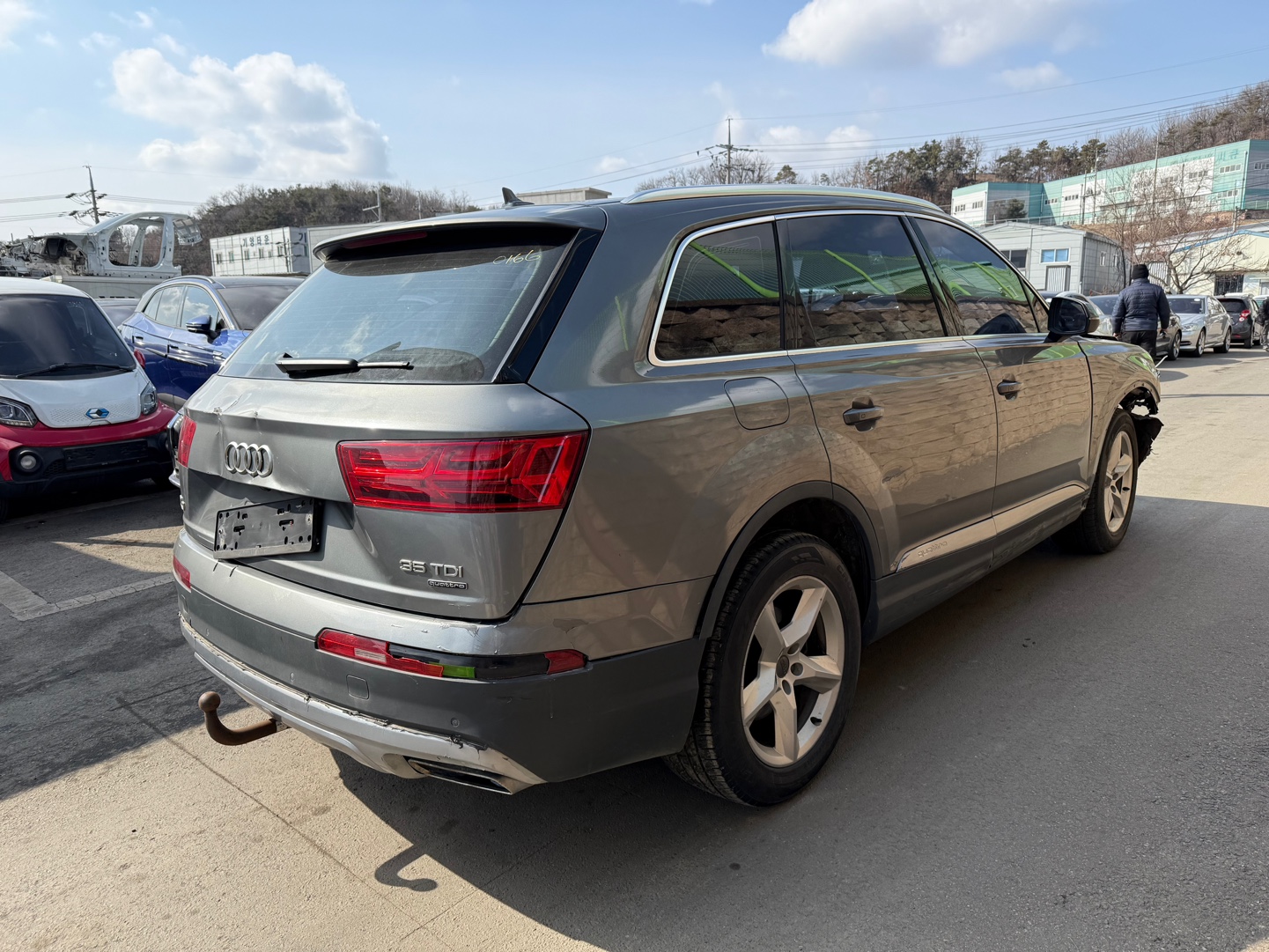 2016 Audi Q7 (4M)