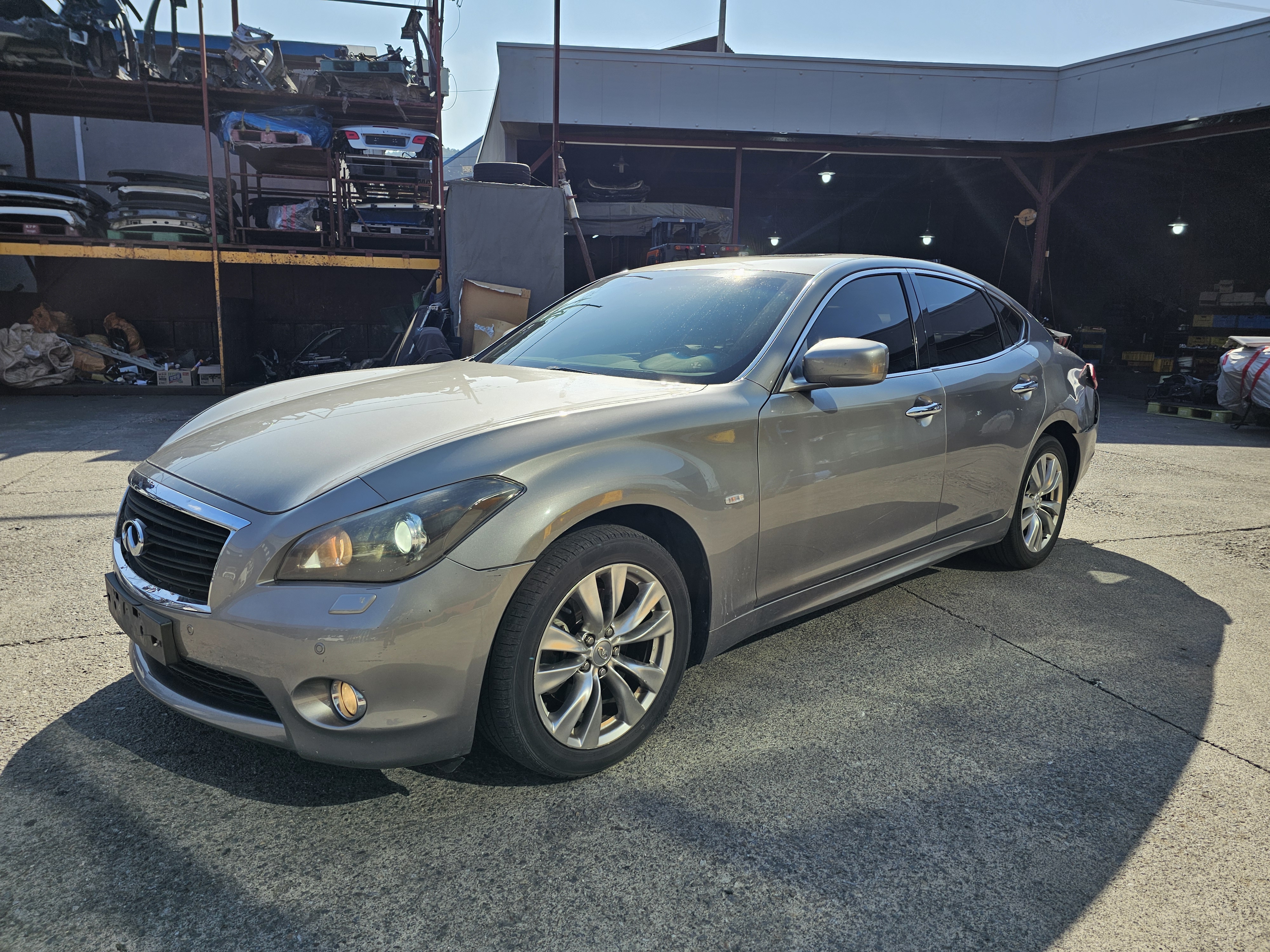 2013 Infiniti M37