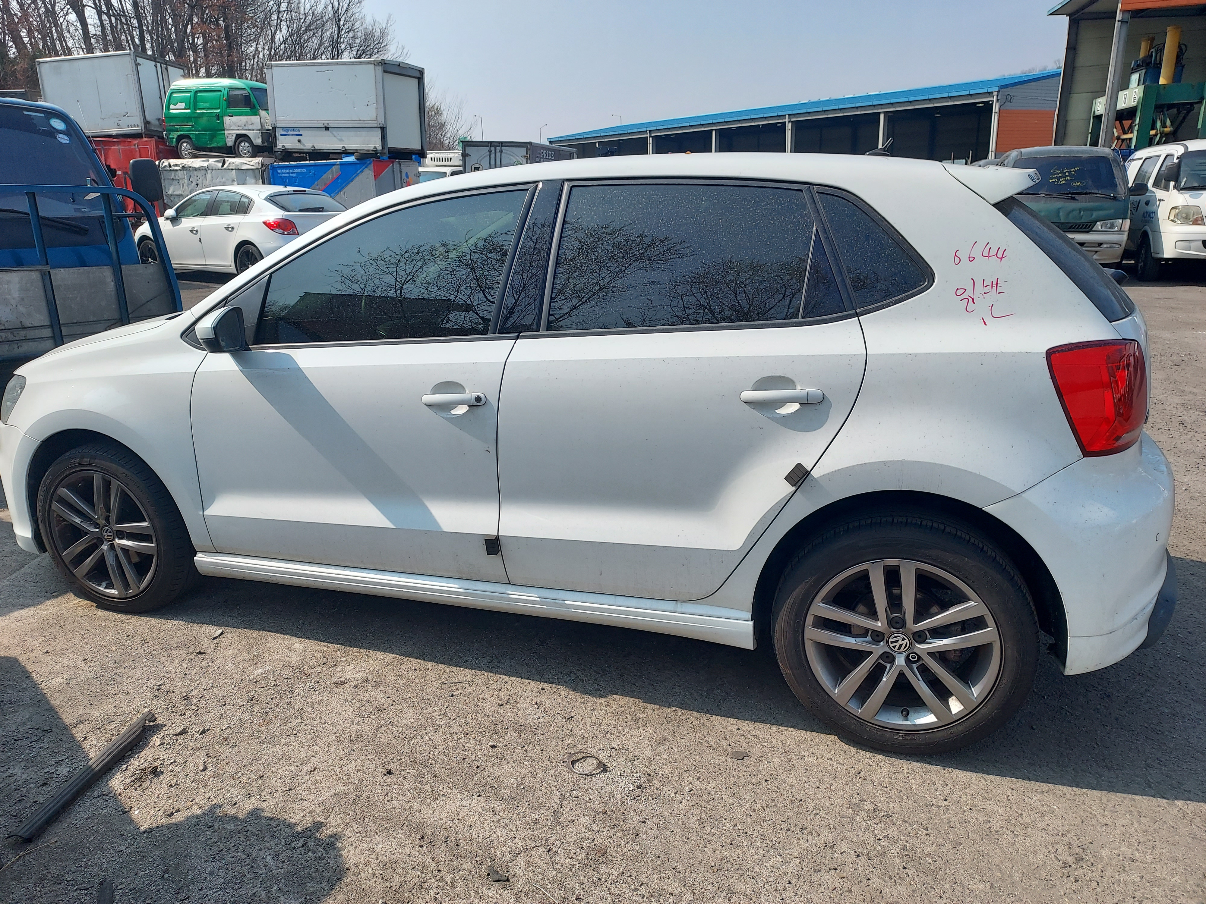 2015 Volkswagen Polo