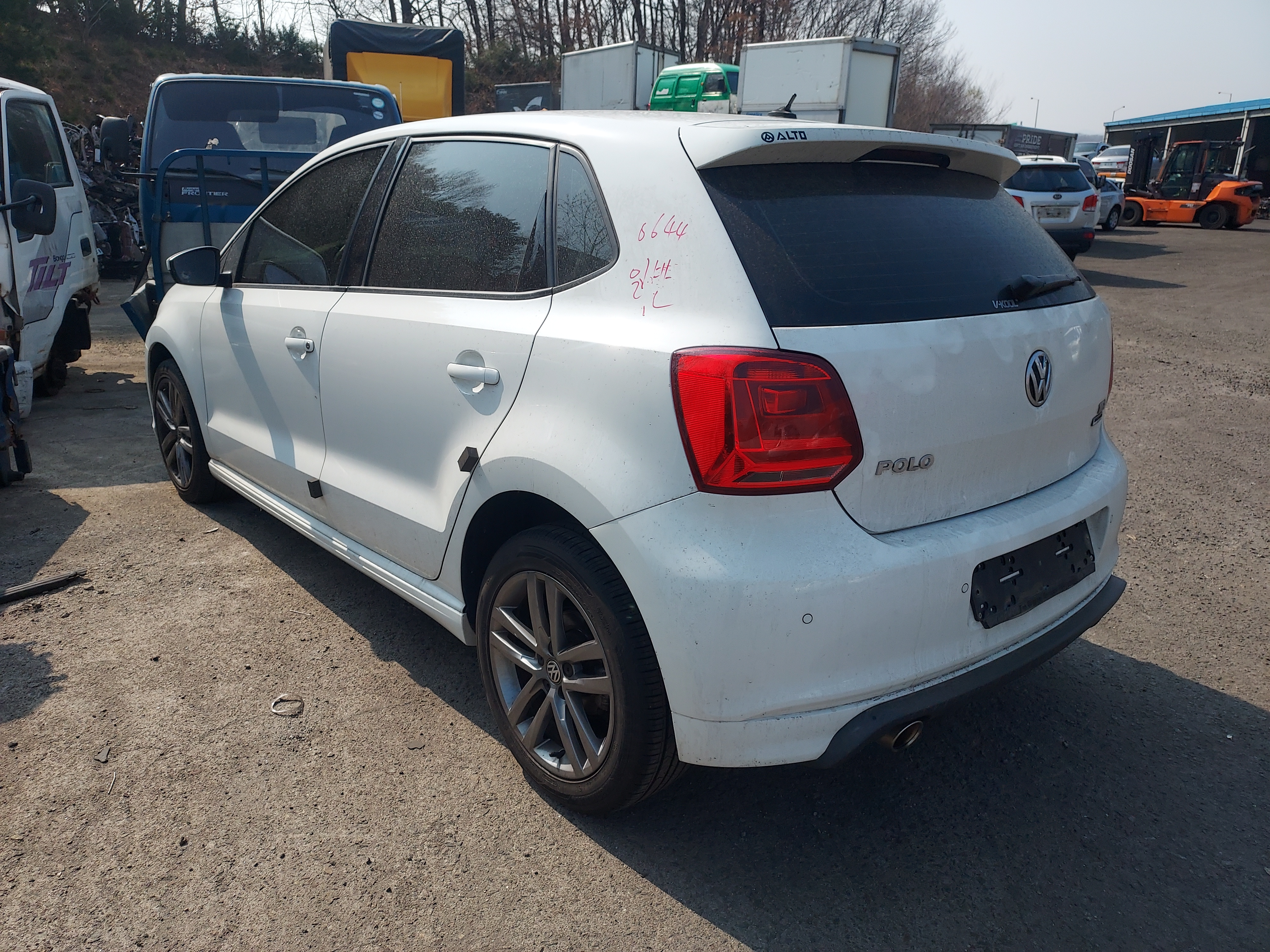 2015 Volkswagen Polo