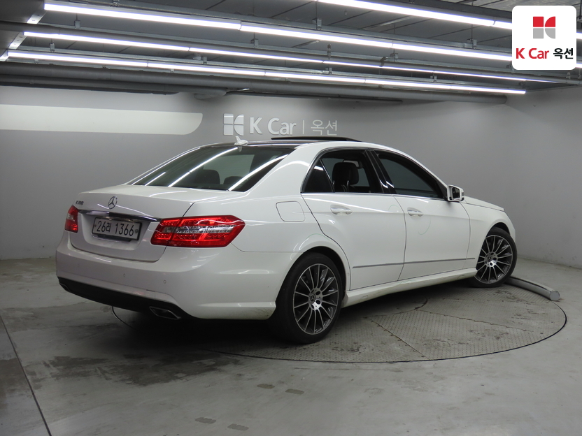 2013 Mercedes Benz E Class W212
