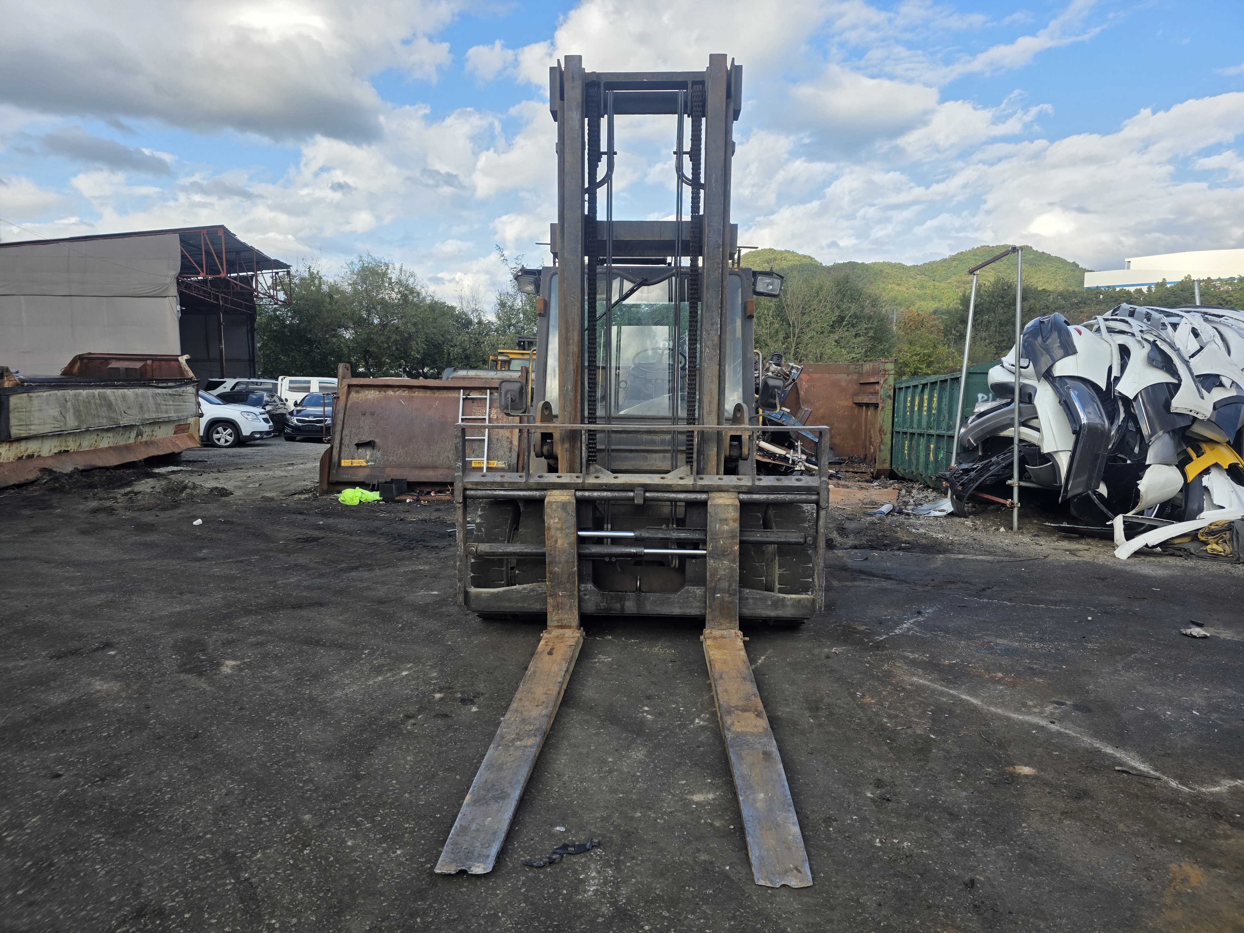 2001 Others Daewoo Fork Lift 7t