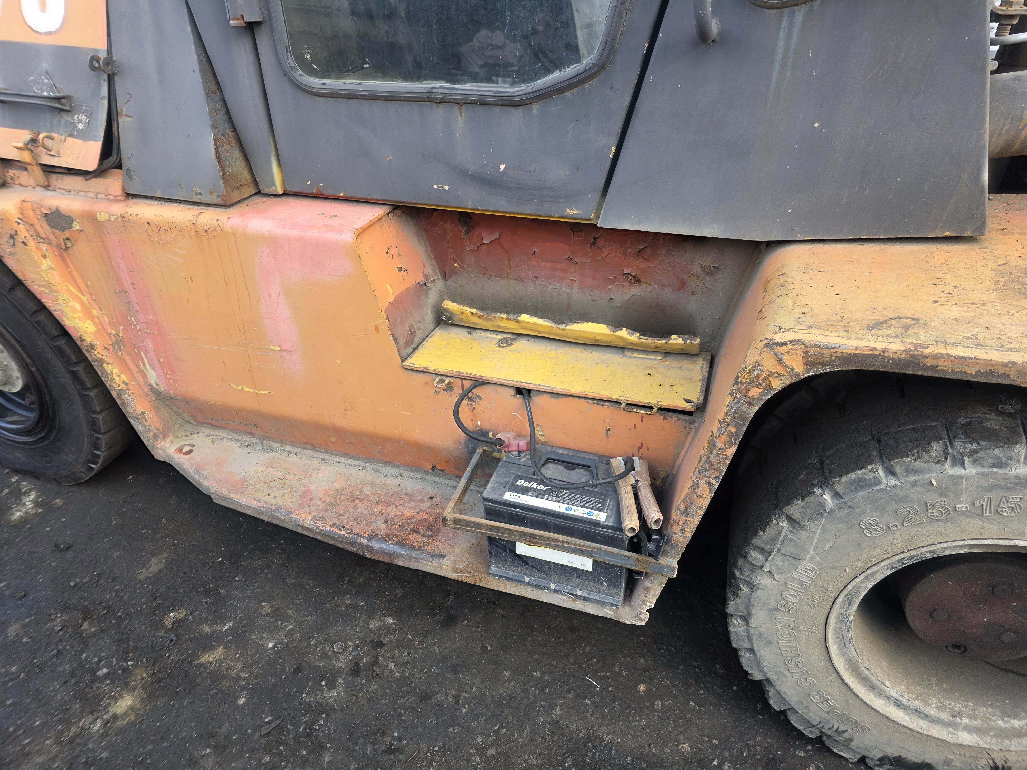 2001 Others Daewoo Fork Lift 7t