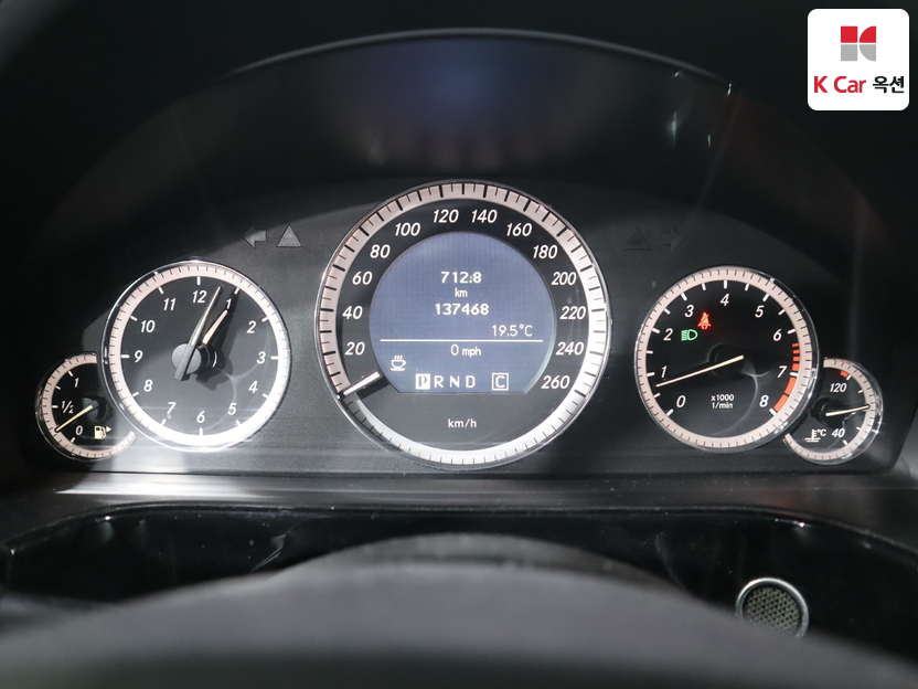 2010 Mercedes Benz E Class W212