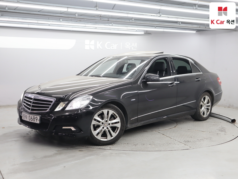 2010 Mercedes Benz E Class W212