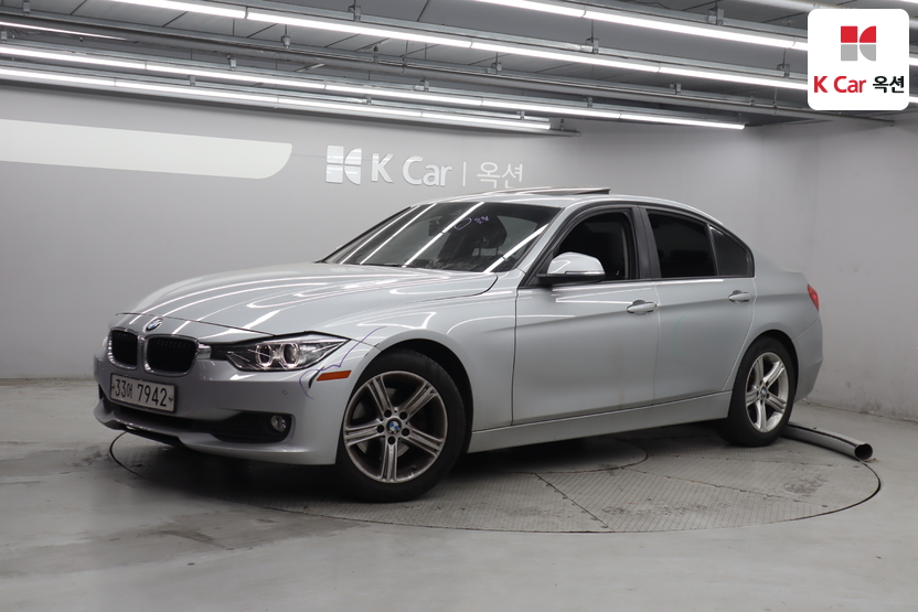 2014 BMW 3 Series (F30)
