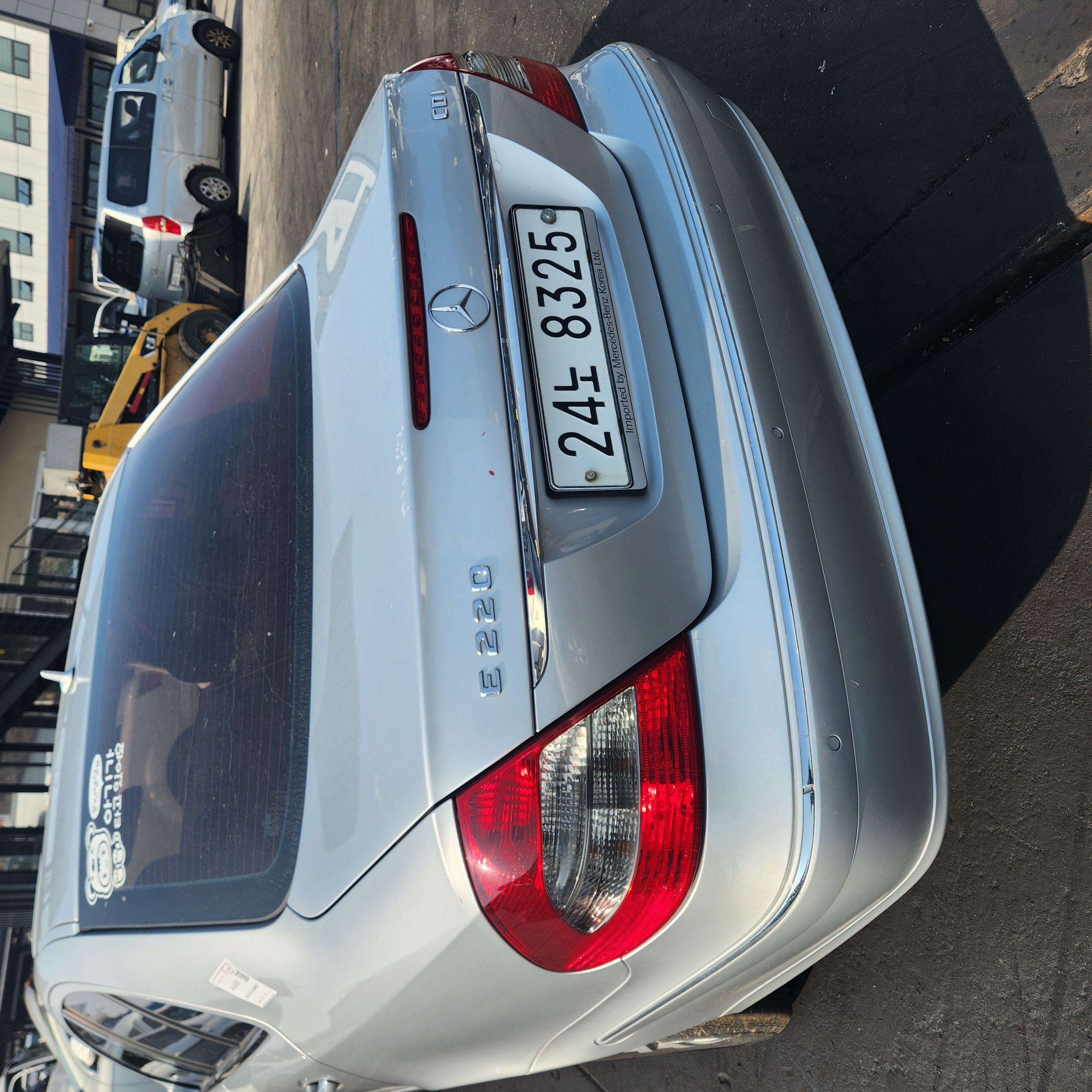 2009 Mercedes Benz E Class W211