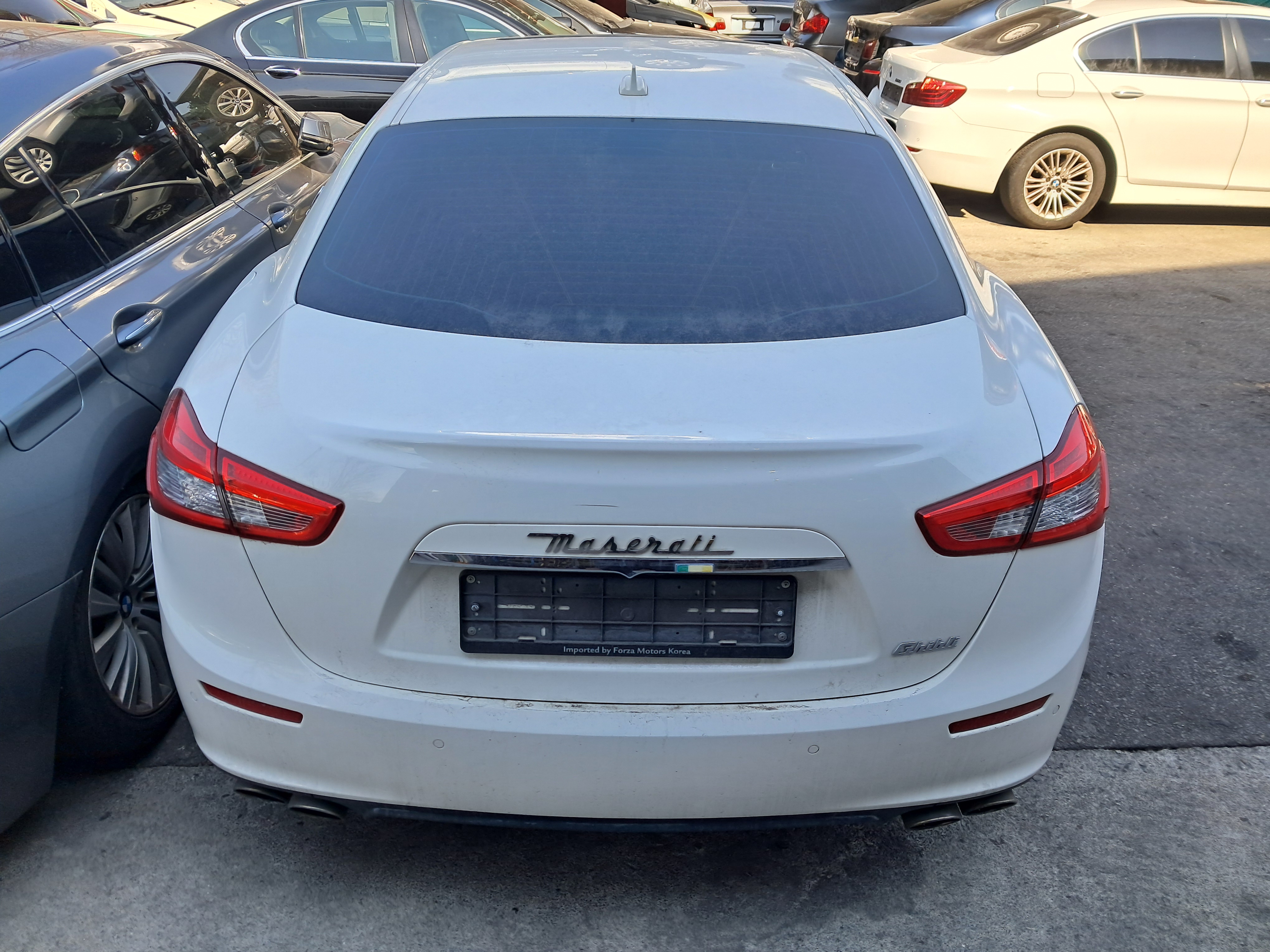 2016 Maserati Ghibli
