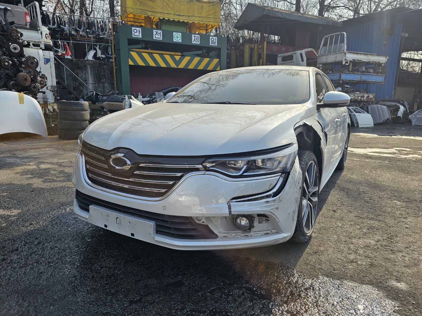 2017 Renault SM6