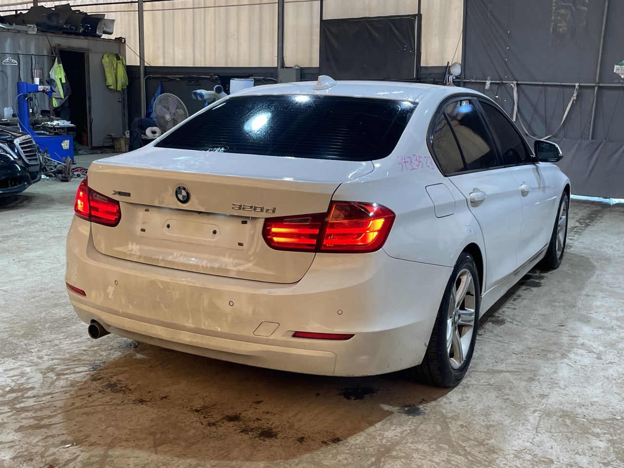 2014 BMW 3 Series (F30)