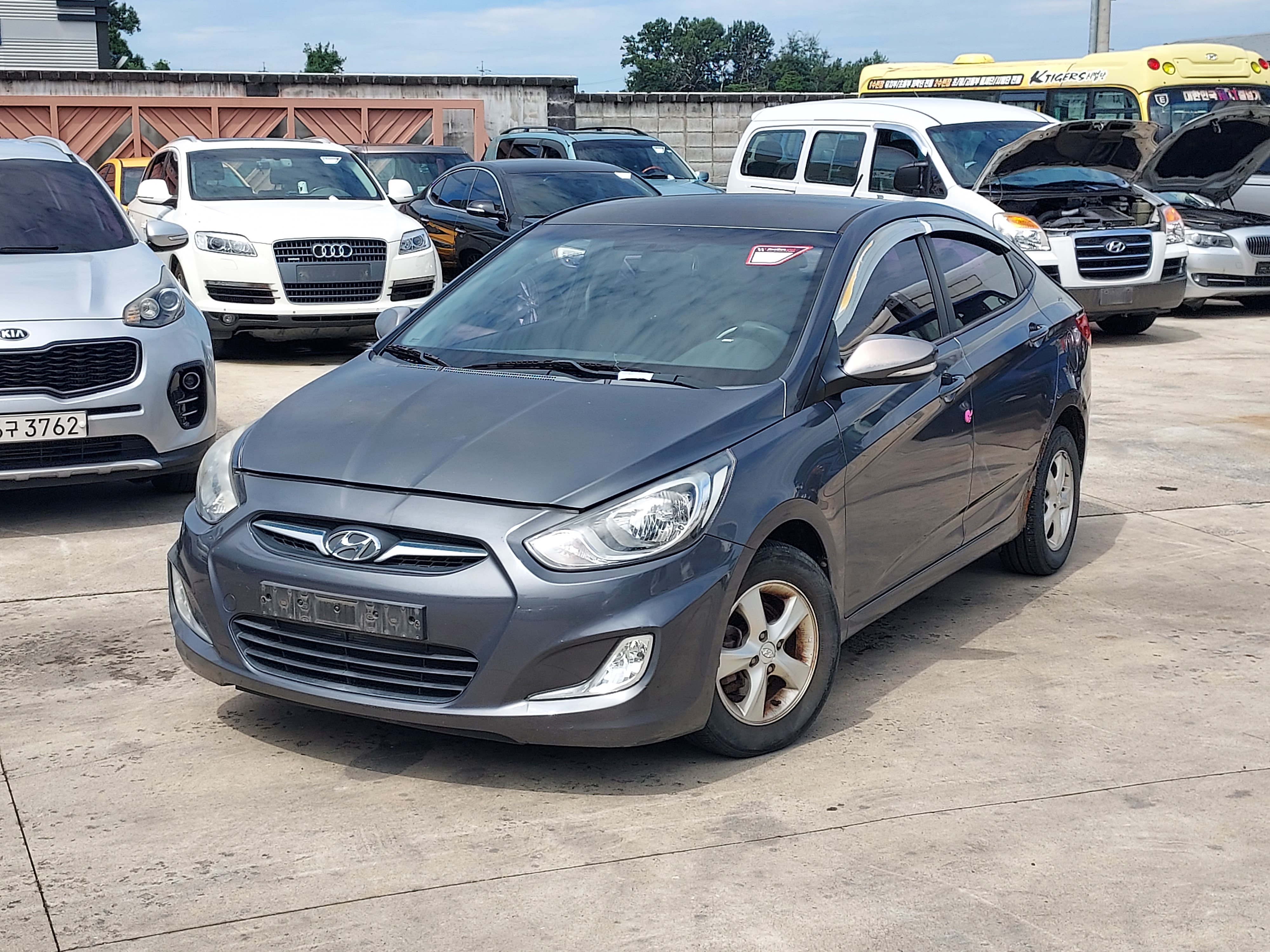 2011 Hyundai Accent(New)