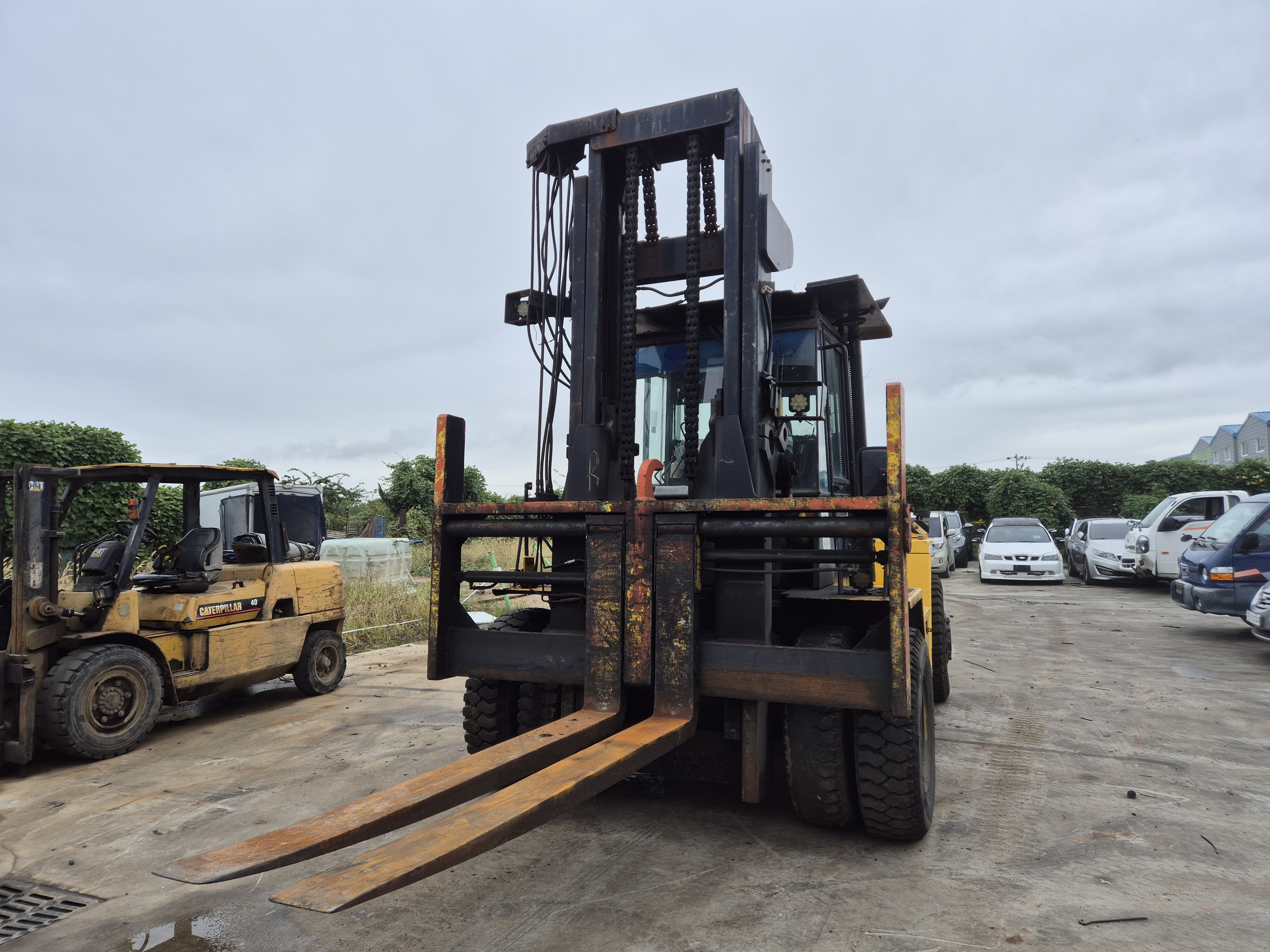 2000 Others FORKLIFT