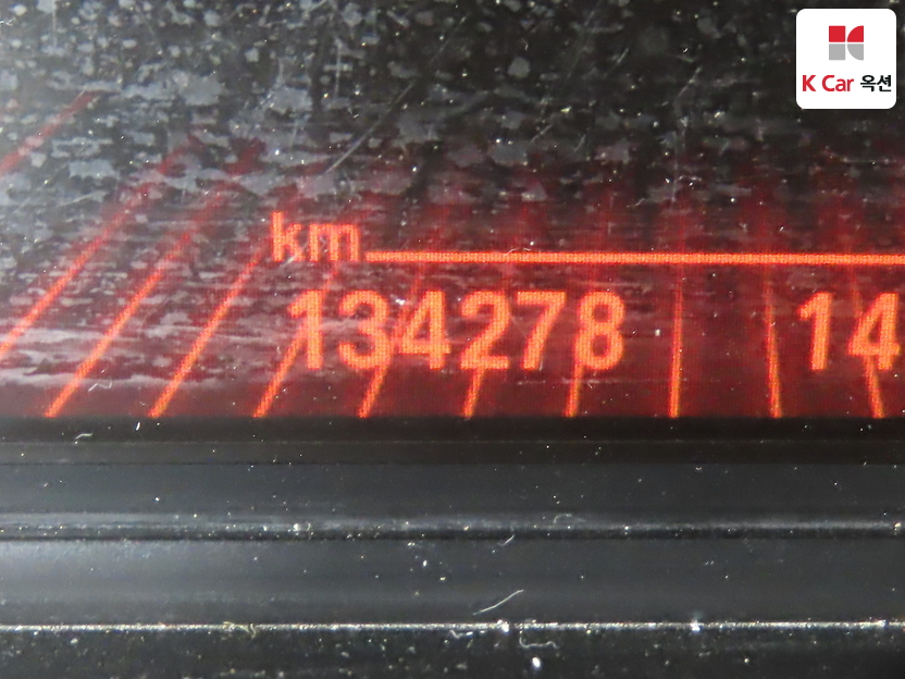 2012 BMW 5 Series (F10)