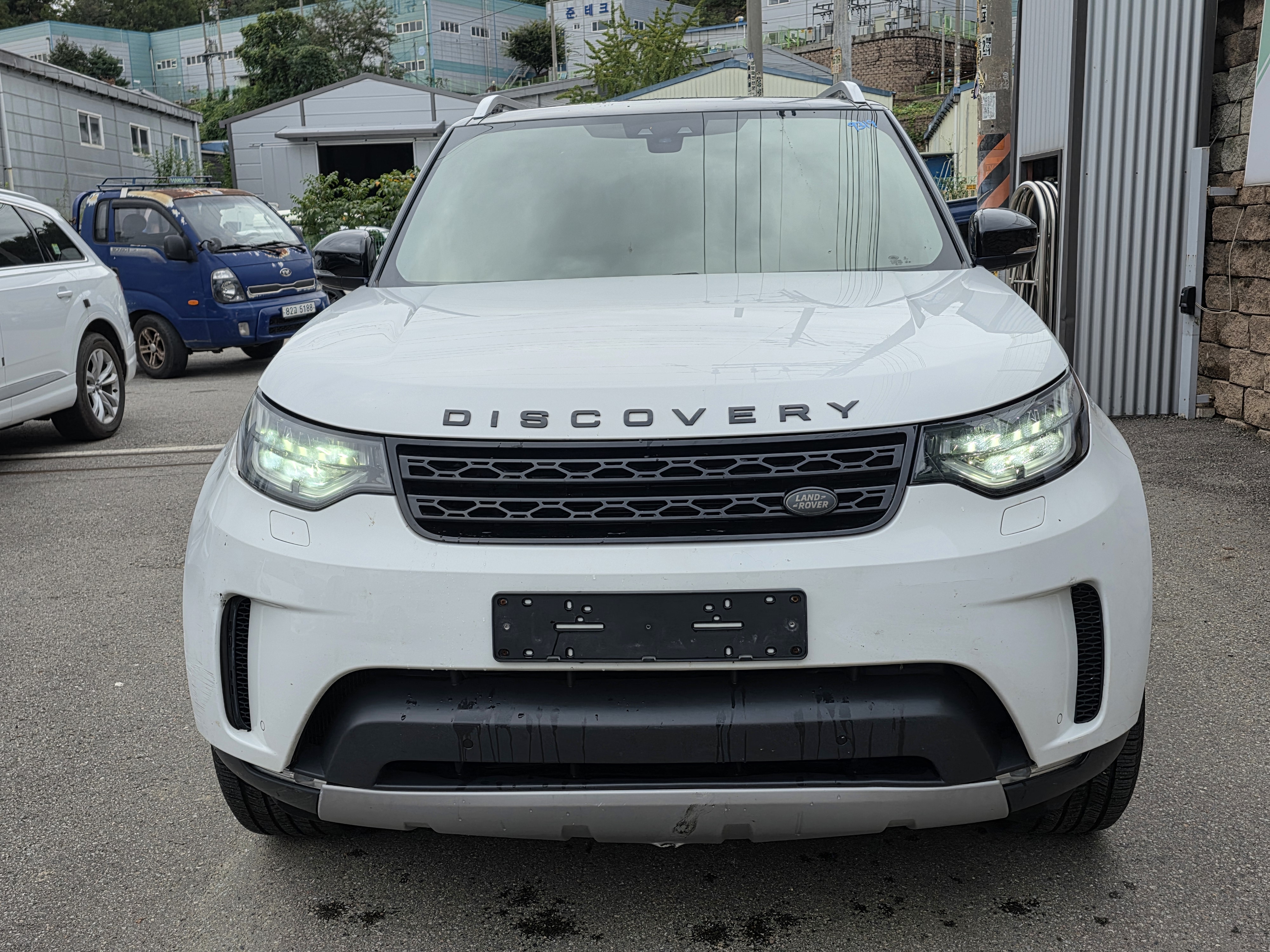 2017 Land Rover Discovery 5