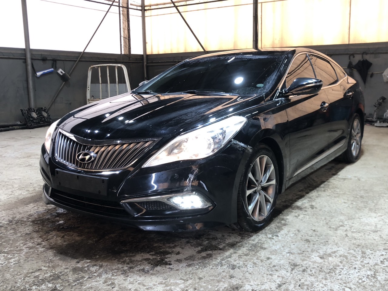 2016 Hyundai Grandeur HG
