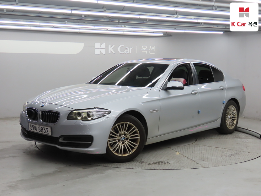2014 BMW 5 Series (F10)