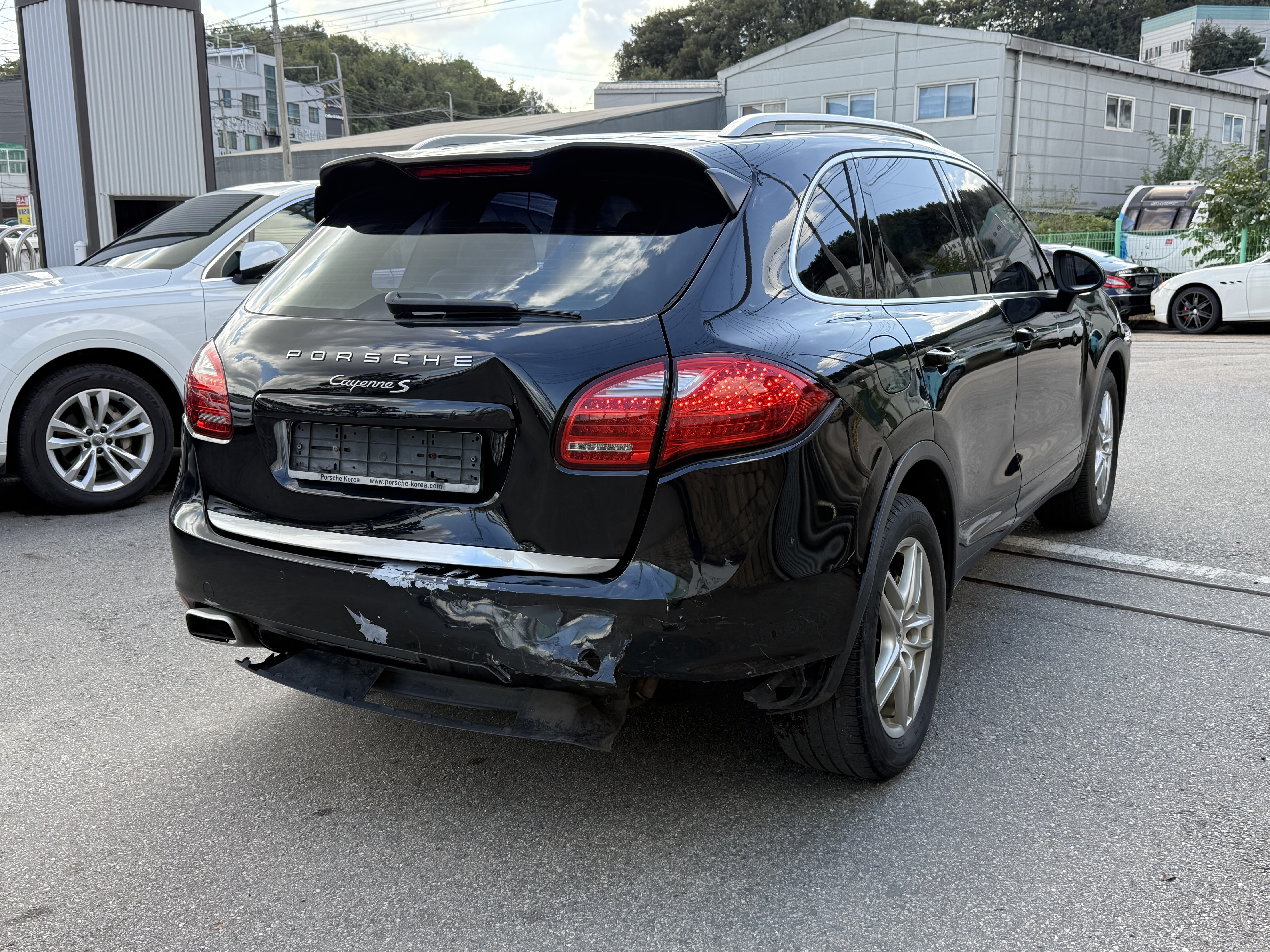2011 Porsche New Cayenne